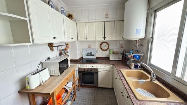 3 camera da letto Appartamento in vendita in Alicante città - 150.000 € (Rif: 9561928)