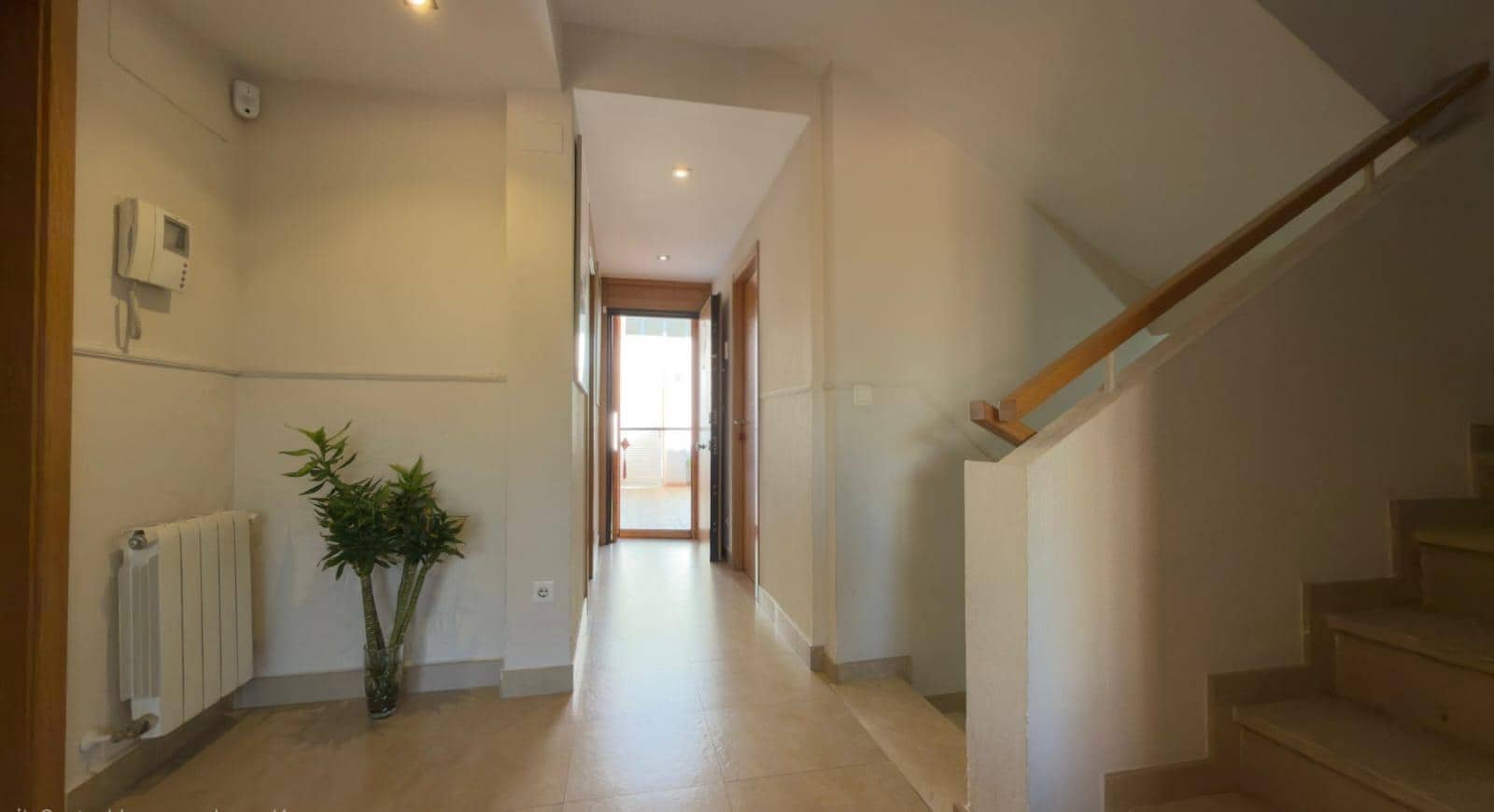 6 makuuhuone Rivitalo myytävänä paikassa Alicante kaupunki mukana uima-altaan 
autotalli - 698 000 € (Ref: 9565342)