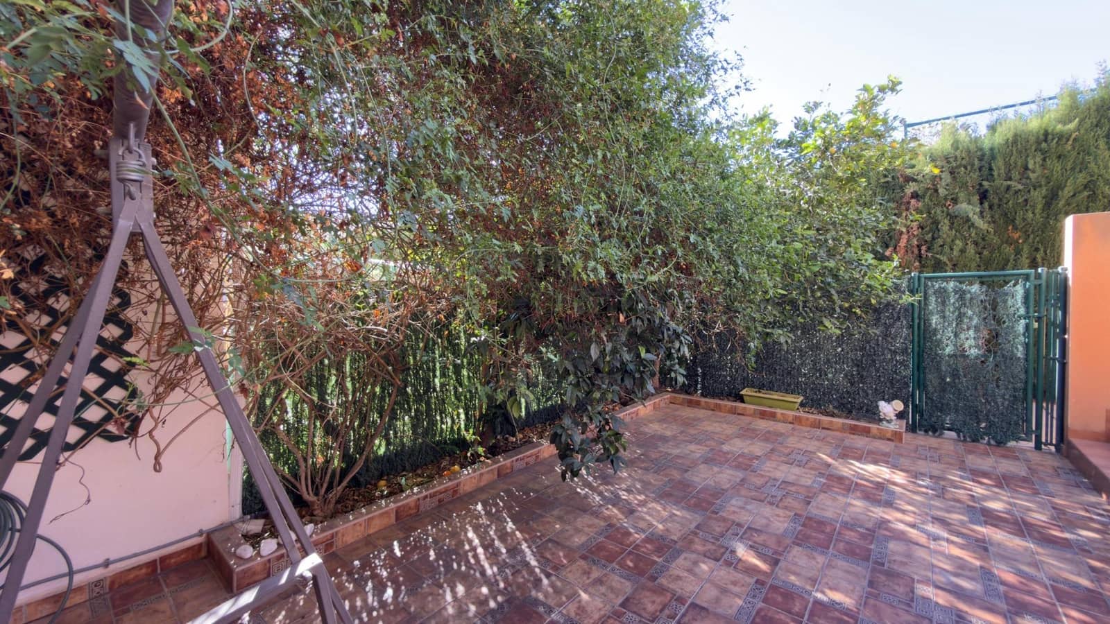 6 makuuhuone Rivitalo myytävänä paikassa Alicante kaupunki mukana uima-altaan 
autotalli - 698 000 € (Ref: 9565342)