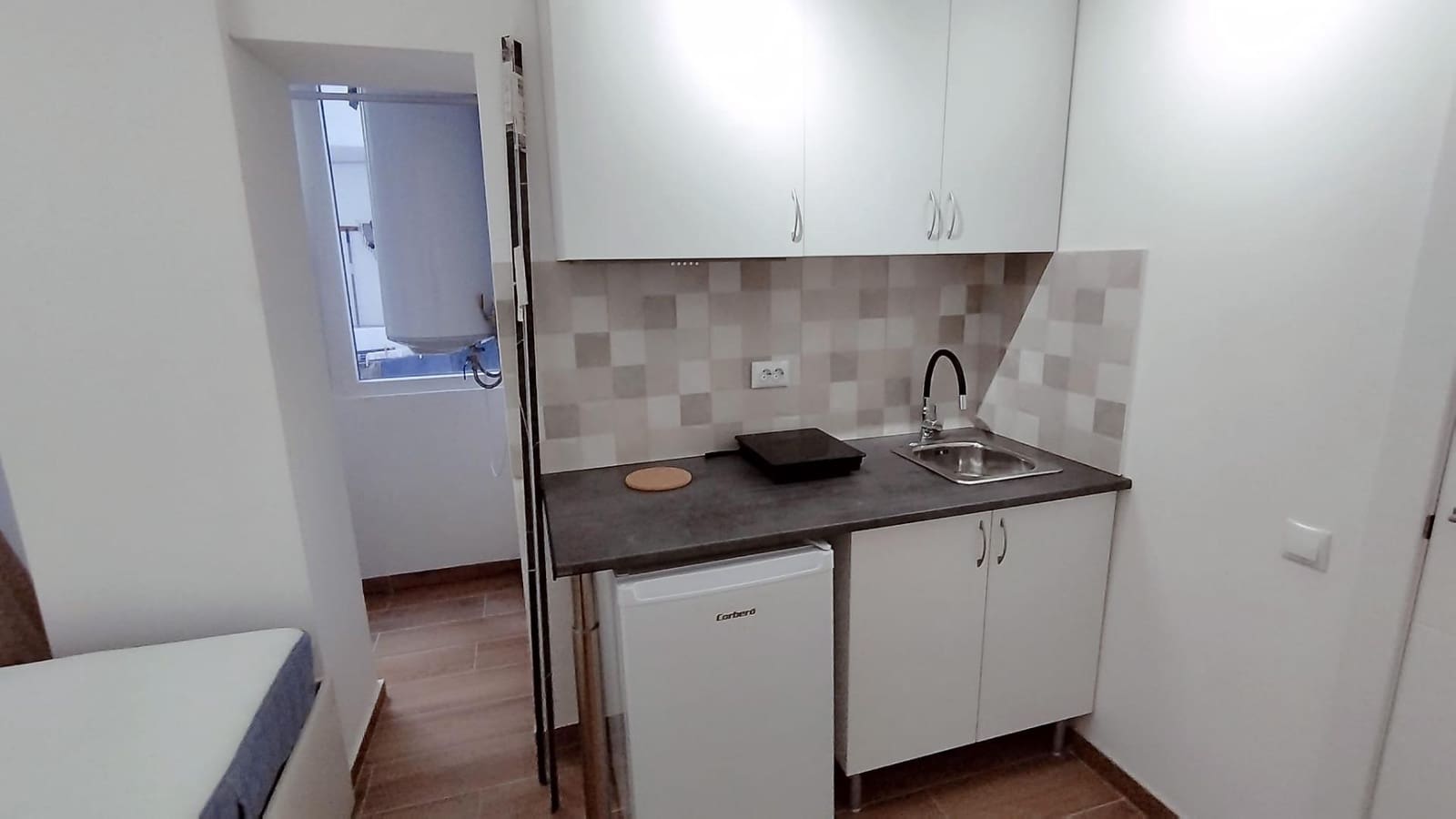 Apartamento de 1 habitación en Alicante / Alacant ciudad en alquiler - 600 € (Ref: 9568800)
