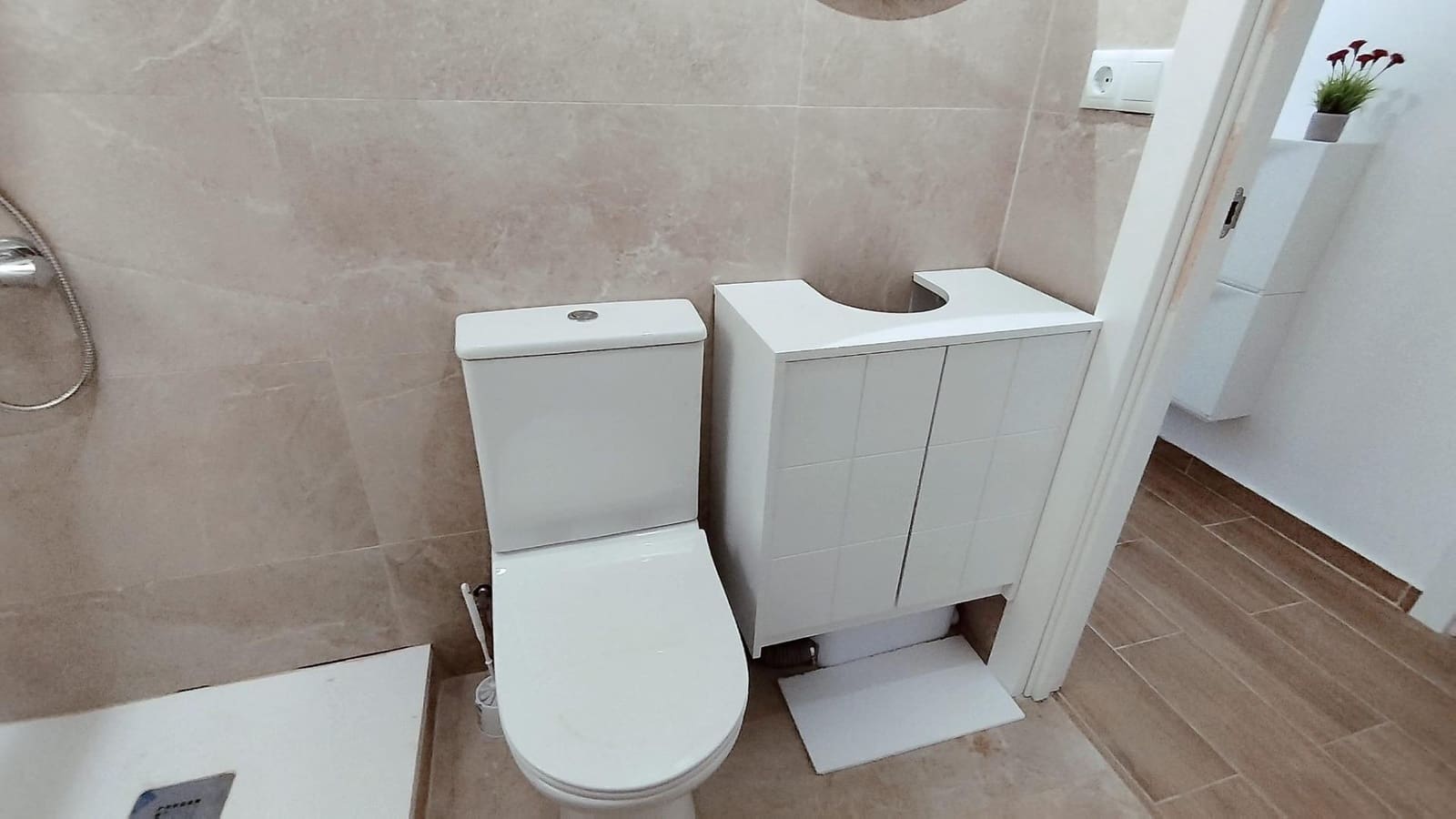 Apartamento de 1 habitación en Alicante / Alacant ciudad en alquiler - 600 € (Ref: 9568800)