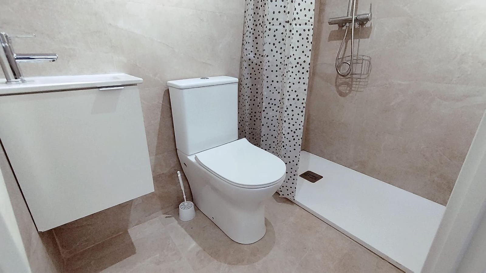 Apartamento de 1 habitación en Alicante / Alacant ciudad en alquiler - 600 € (Ref: 9568800)