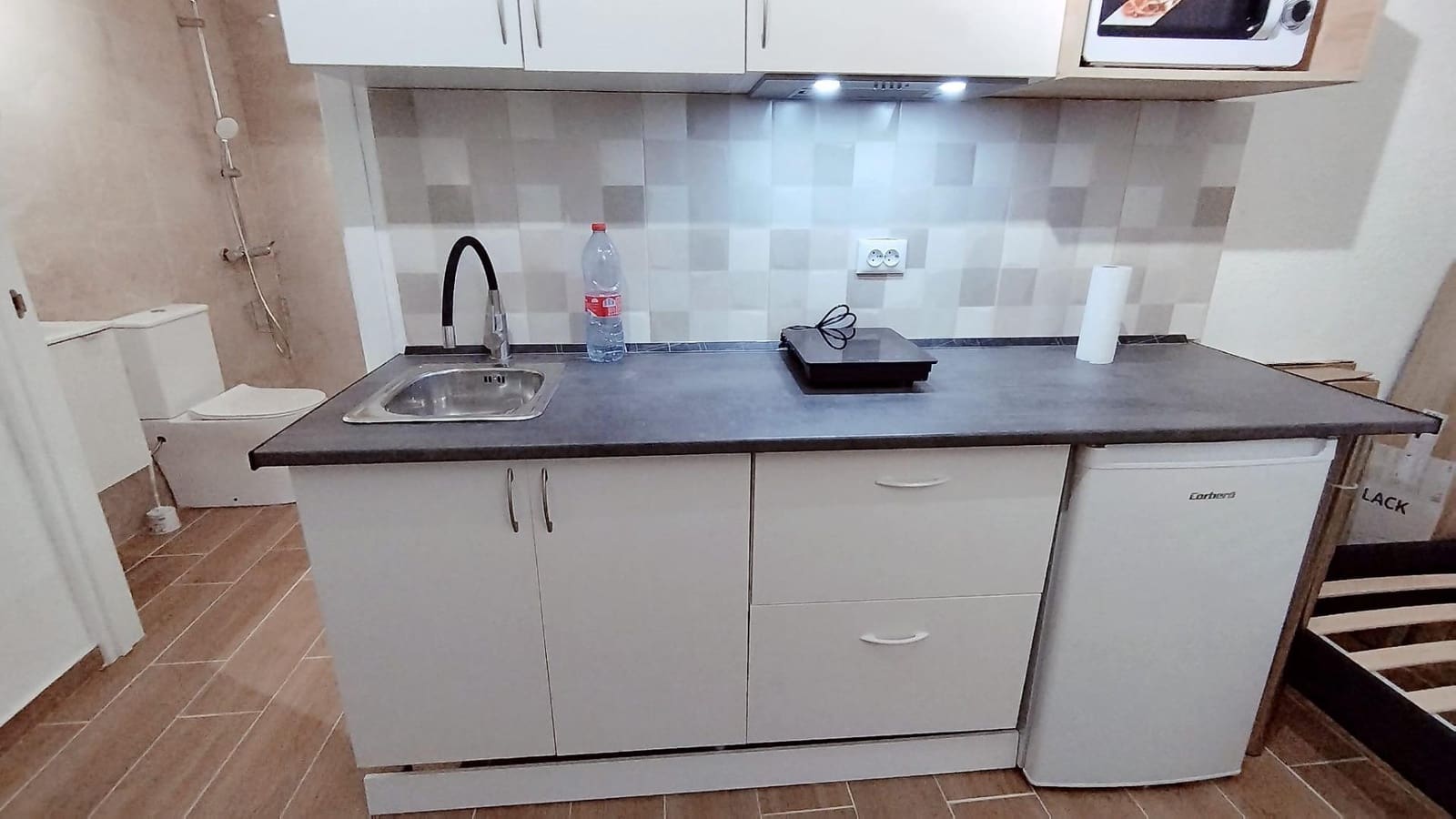 Apartamento de 1 habitación en Alicante / Alacant ciudad en alquiler - 600 € (Ref: 9568800)