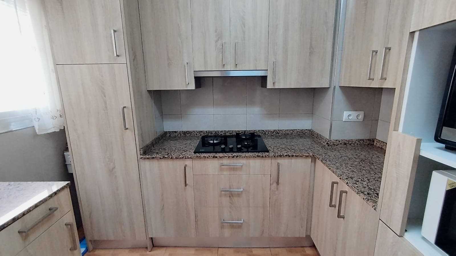 3 Zimmer Apartment zu vermieten in Alicante / Alacant Stadt - 980 € (Ref: 9568801)
