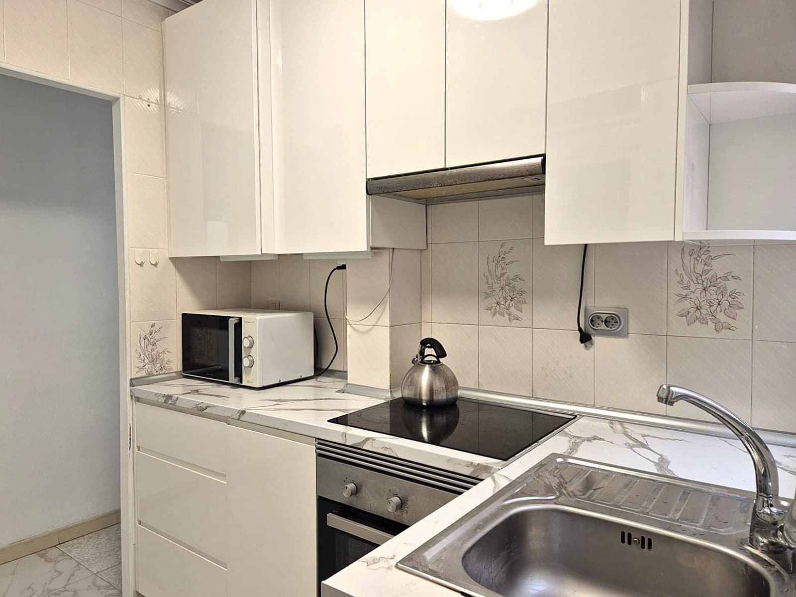 3 bedroom Apartment for sale in Alicante / Alacant city - € 159,000 (Ref: 9571301)