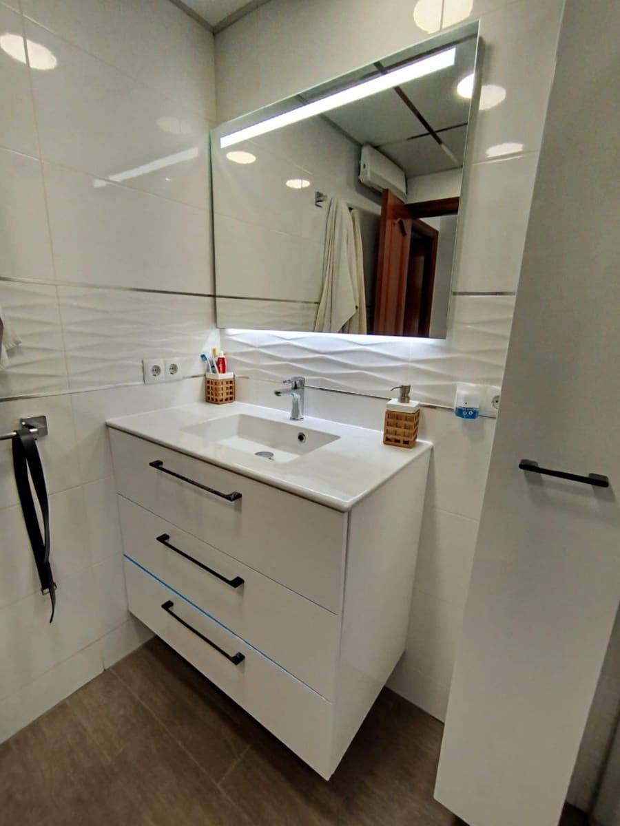 3 bedroom Flat for sale in Villafranqueza with garage - € 190,000 (Ref: 9571302)