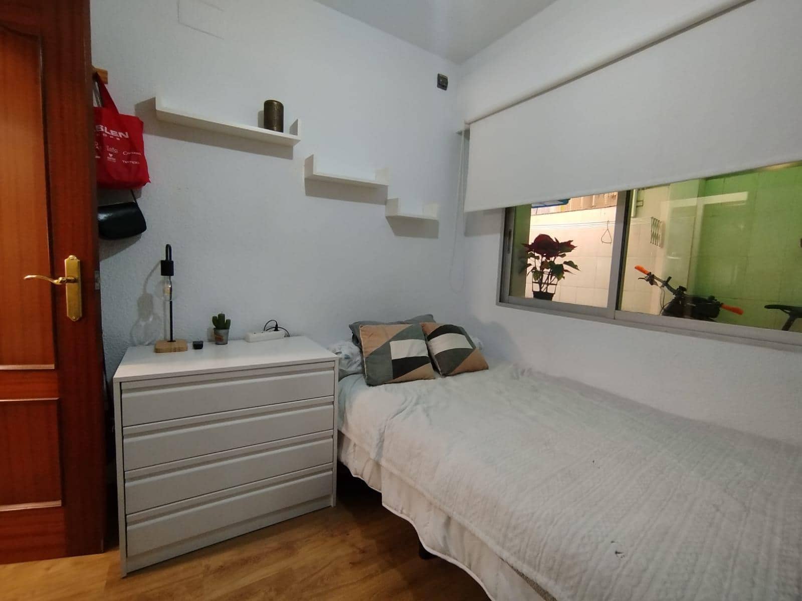 3 bedroom Flat for sale in Villafranqueza with garage - € 190,000 (Ref: 9571302)