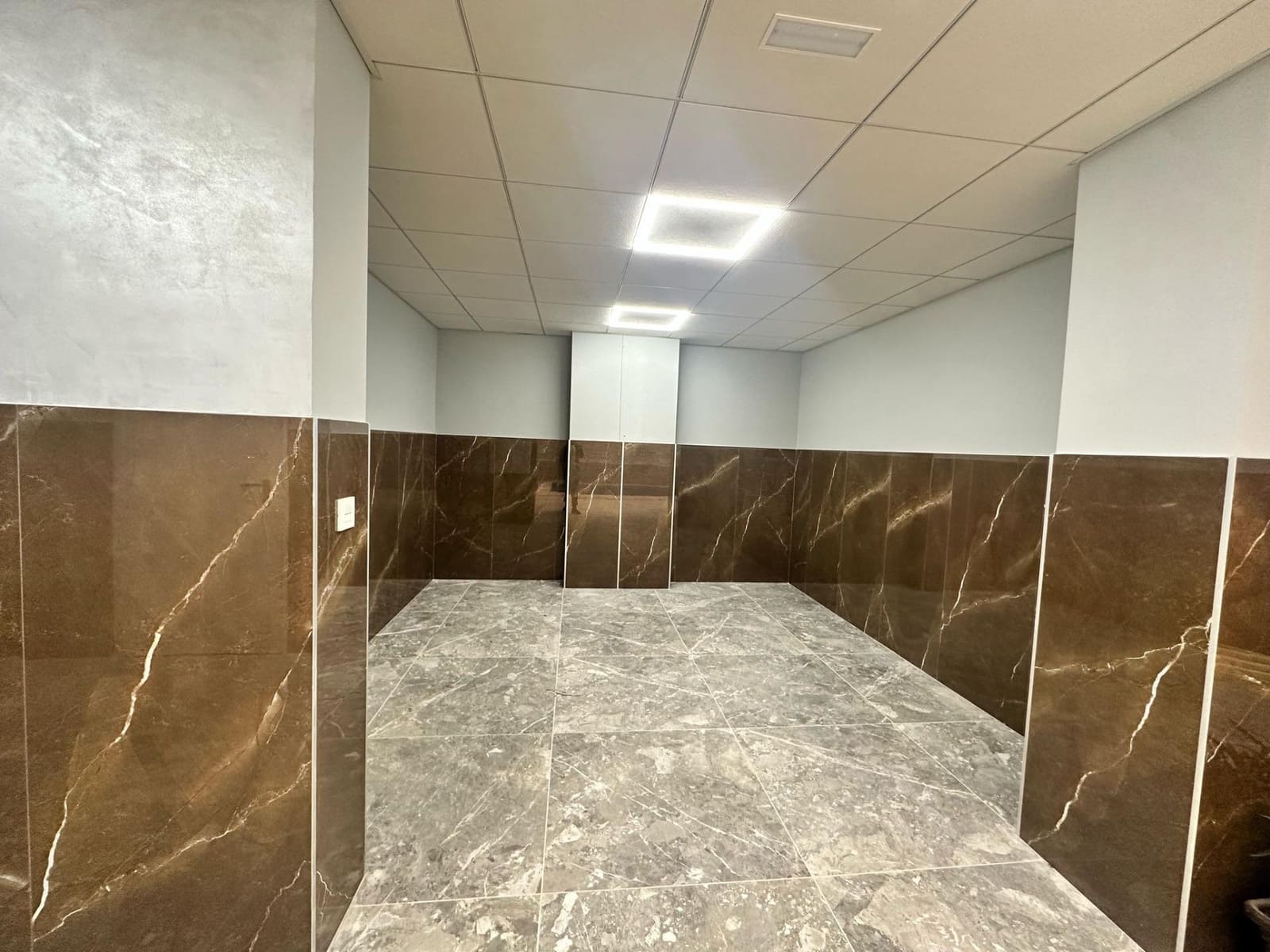 1 soverom Leilighet til salgs i Alicante by med svømmebasseng - € 245 000 (Ref: 9571303)