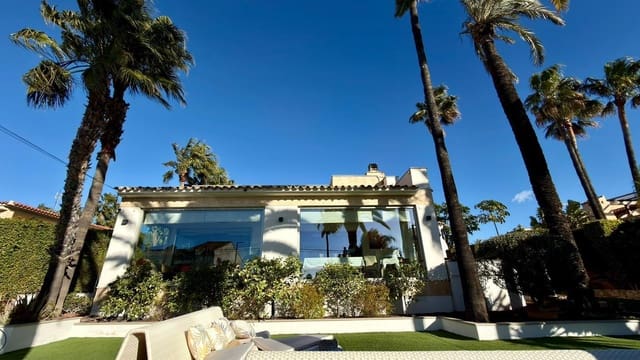 6 soveværelse Villa til salg i Benidorm med swimmingpool - € 1.295.000 (Ref: 9574721)