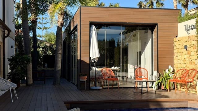 6 soveværelse Villa til salg i Benidorm med swimmingpool - € 1.295.000 (Ref: 9574721)