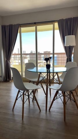 1 soverom Leilighet til leie i Benidorm med svømmebasseng garasje - € 1 000 (Ref: 9596294)