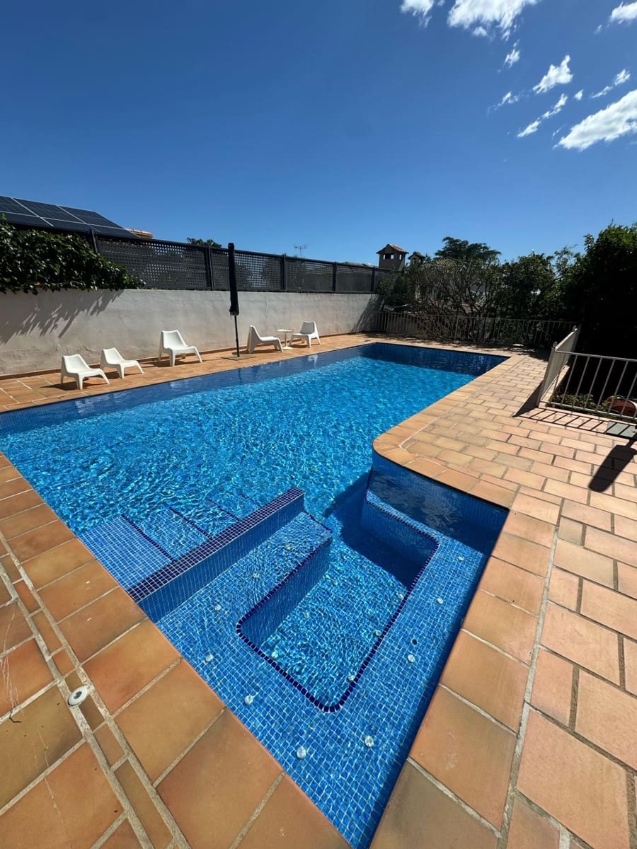 8 sovrum Villa till salu i Riba-roja de Turia med pool garage - 930 000 € (Ref: 9611635)