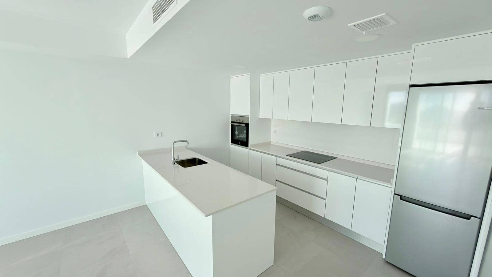 2 makuuhuone Asunto myytävänä paikassa Finestrat mukana uima-altaan - 430 000 € (Ref: 9611636)