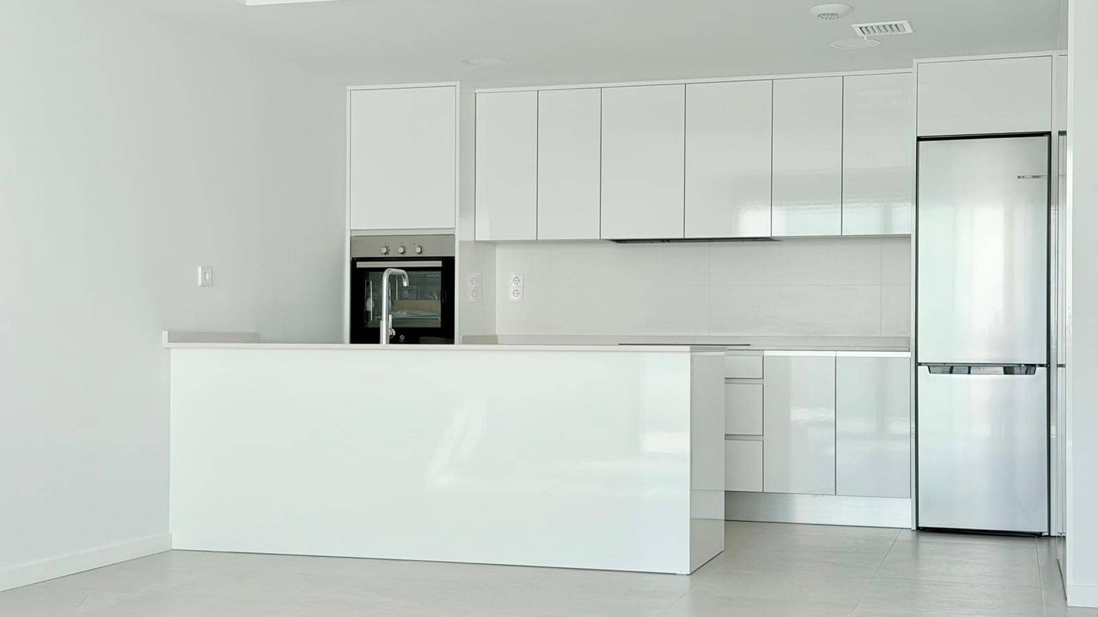 2 makuuhuone Asunto myytävänä paikassa Finestrat mukana uima-altaan - 430 000 € (Ref: 9611636)