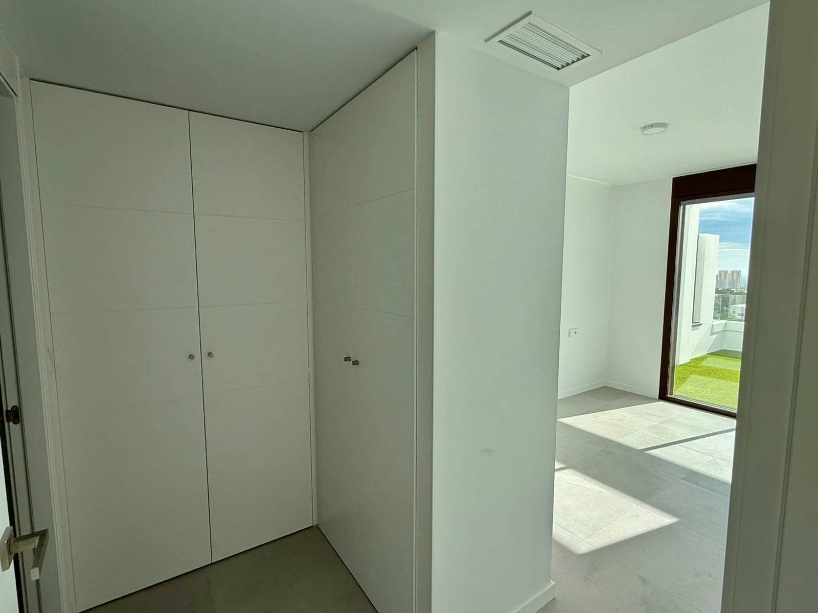 2 makuuhuone Asunto myytävänä paikassa Finestrat mukana uima-altaan - 430 000 € (Ref: 9611636)