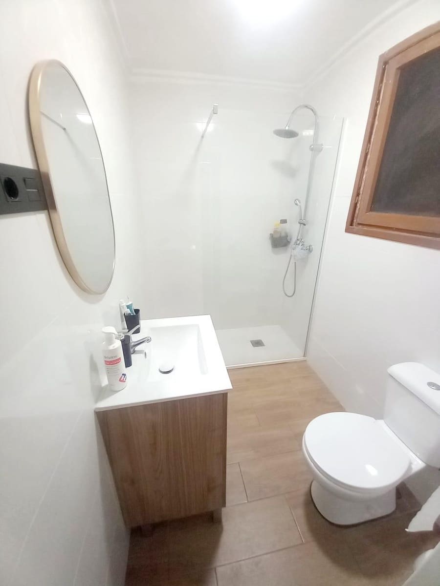 3 makuuhuone Huoneisto myytävänä paikassa Alicante kaupunki - 87 000 € (Ref: 9611641)