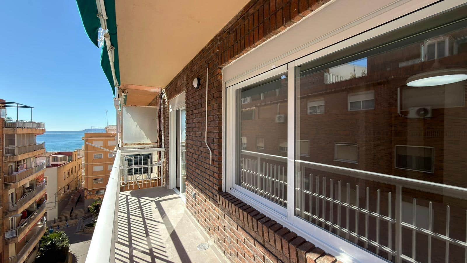 3 bedroom Apartment for sale in Alicante / Alacant city - € 399,000 (Ref: 9615643)