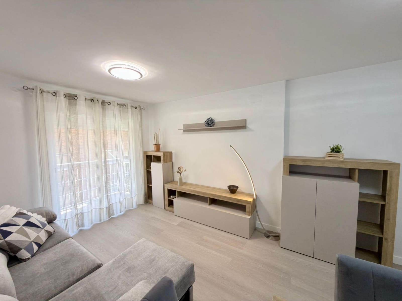 3 bedroom Apartment for sale in Alicante / Alacant city - € 399,000 (Ref: 9615643)