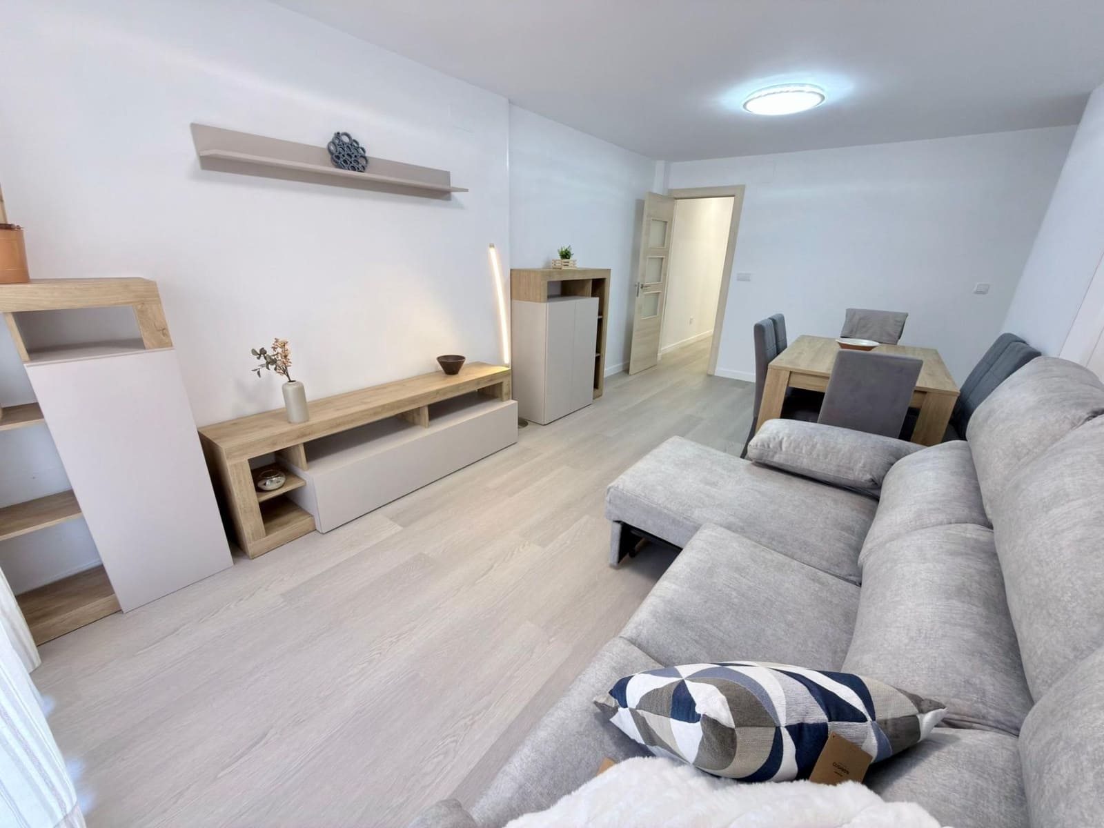 3 bedroom Apartment for sale in Alicante / Alacant city - € 399,000 (Ref: 9615643)