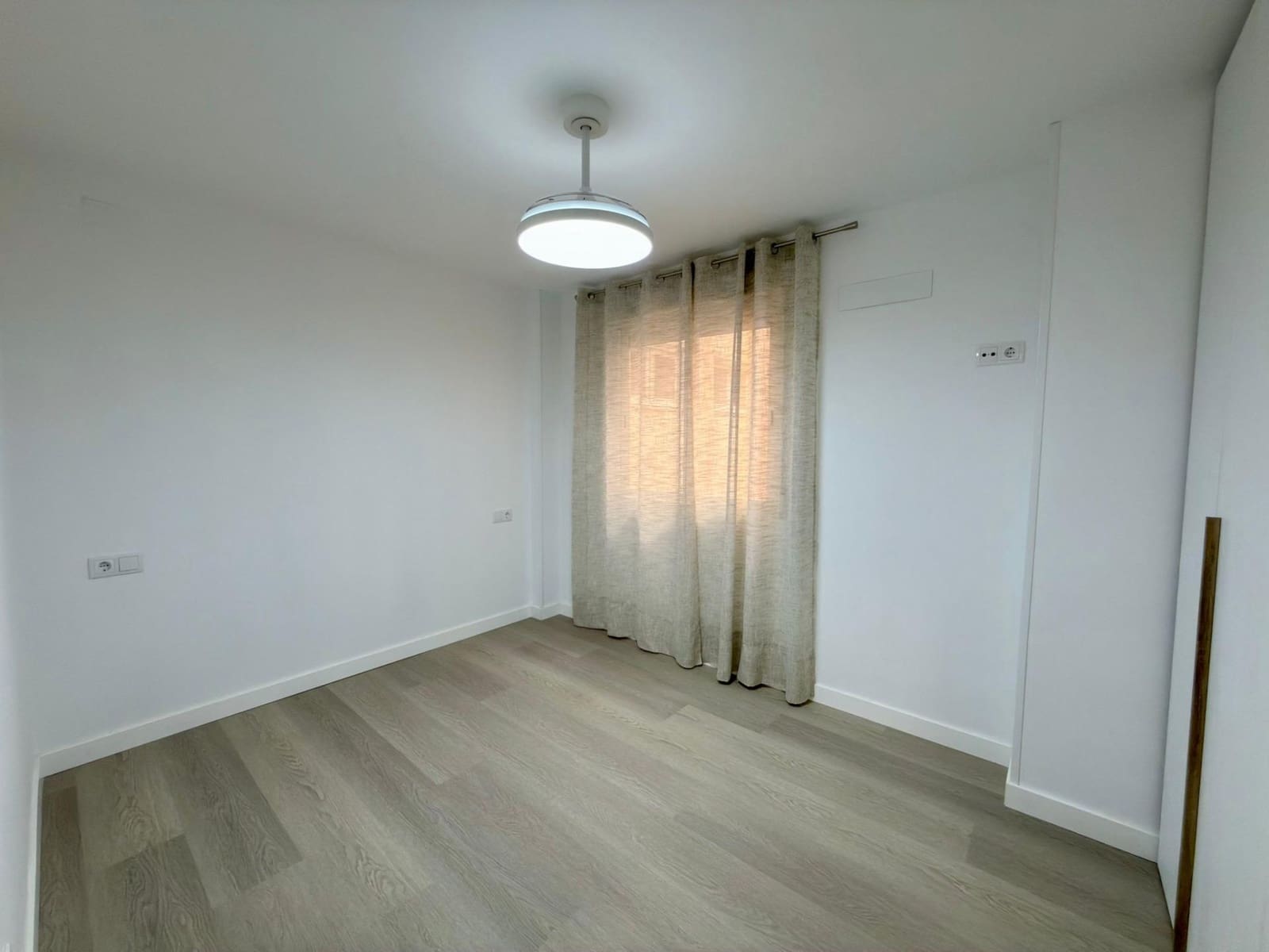 3 bedroom Apartment for sale in Alicante / Alacant city - € 399,000 (Ref: 9615643)