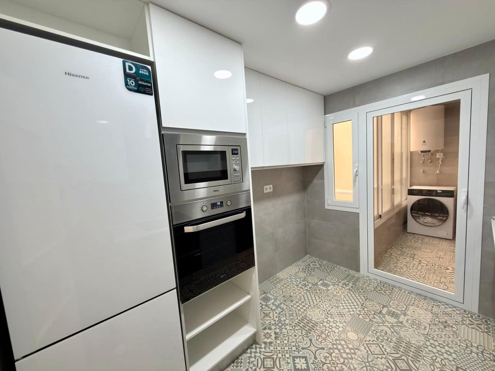 3 bedroom Apartment for sale in Alicante / Alacant city - € 399,000 (Ref: 9615643)