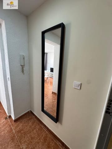 1 soveværelse Lejlighed til leje i Nou Moles, Valencia by - € 950 (Ref: 9615645)
