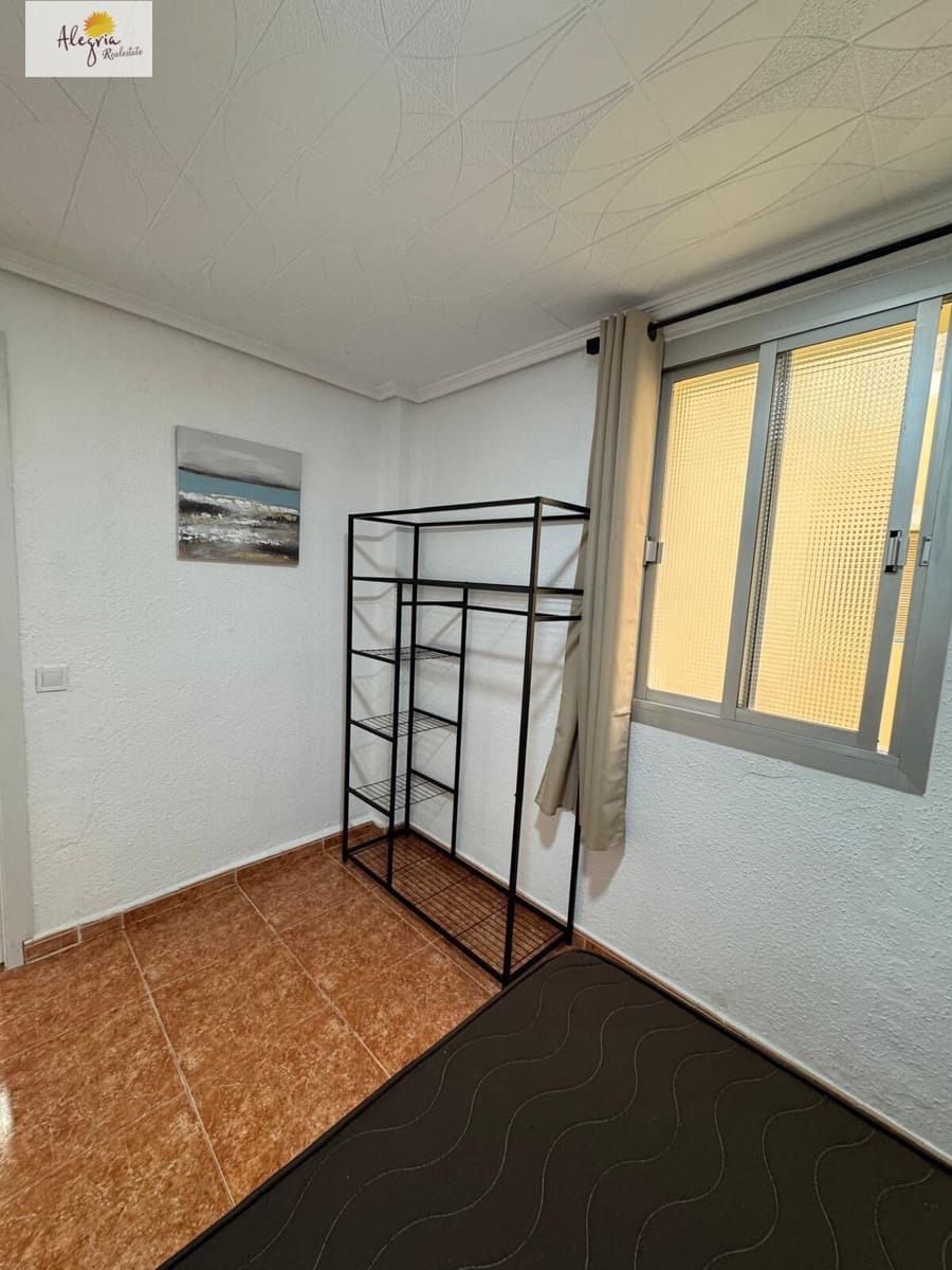1 soveværelse Lejlighed til leje i Valencia by - € 950 (Ref: 9615645)