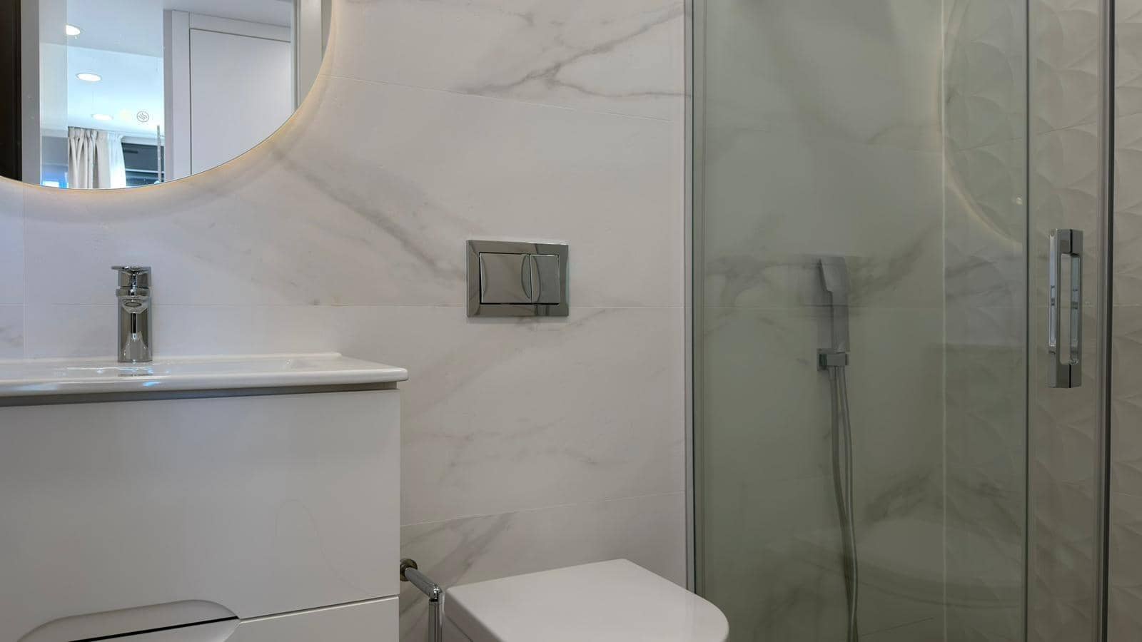 2 bedroom Flat for sale in Finestrat with pool - € 495,000 (Ref: 9619415)