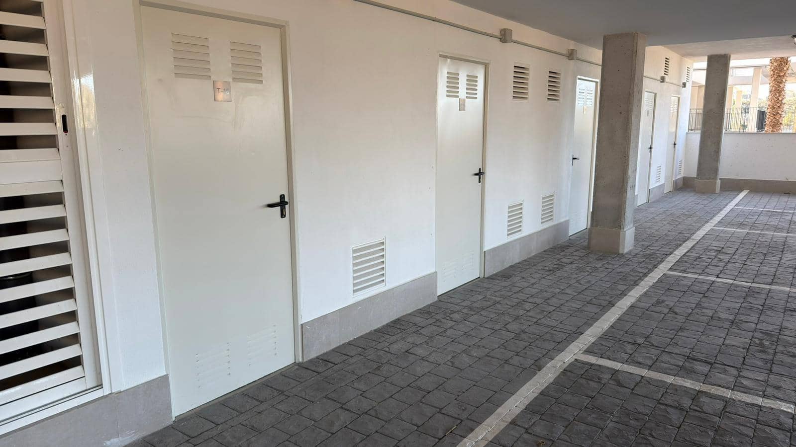 2 bedroom Flat for sale in Finestrat with pool - € 495,000 (Ref: 9619415)