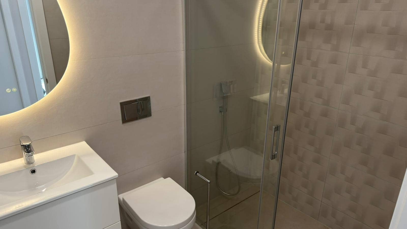 2 bedroom Flat for sale in Finestrat with pool - € 495,000 (Ref: 9619415)