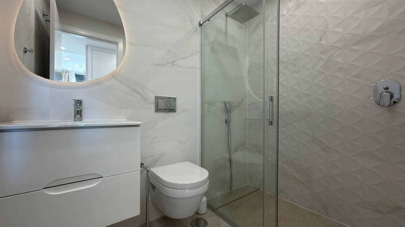 2 bedroom Flat for sale in Finestrat with pool - € 495,000 (Ref: 9619415)