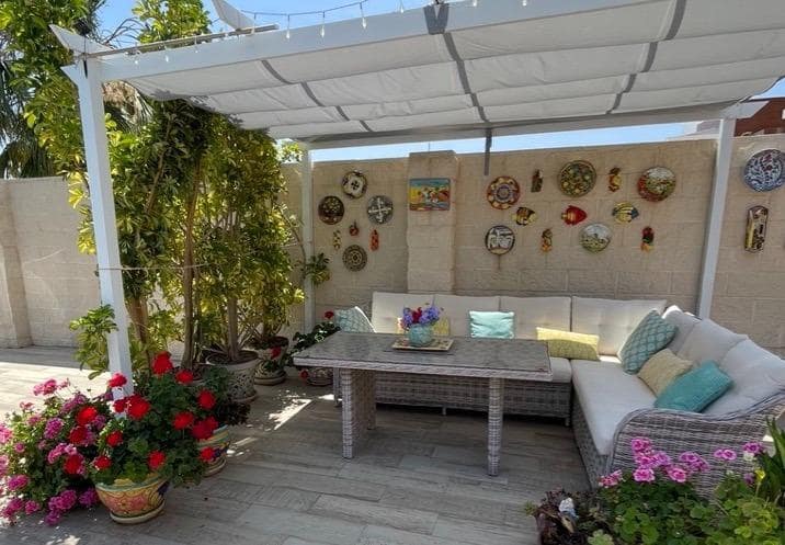 3 bedroom Villa for sale in Polop with pool - € 540,000 (Ref: 9619416)