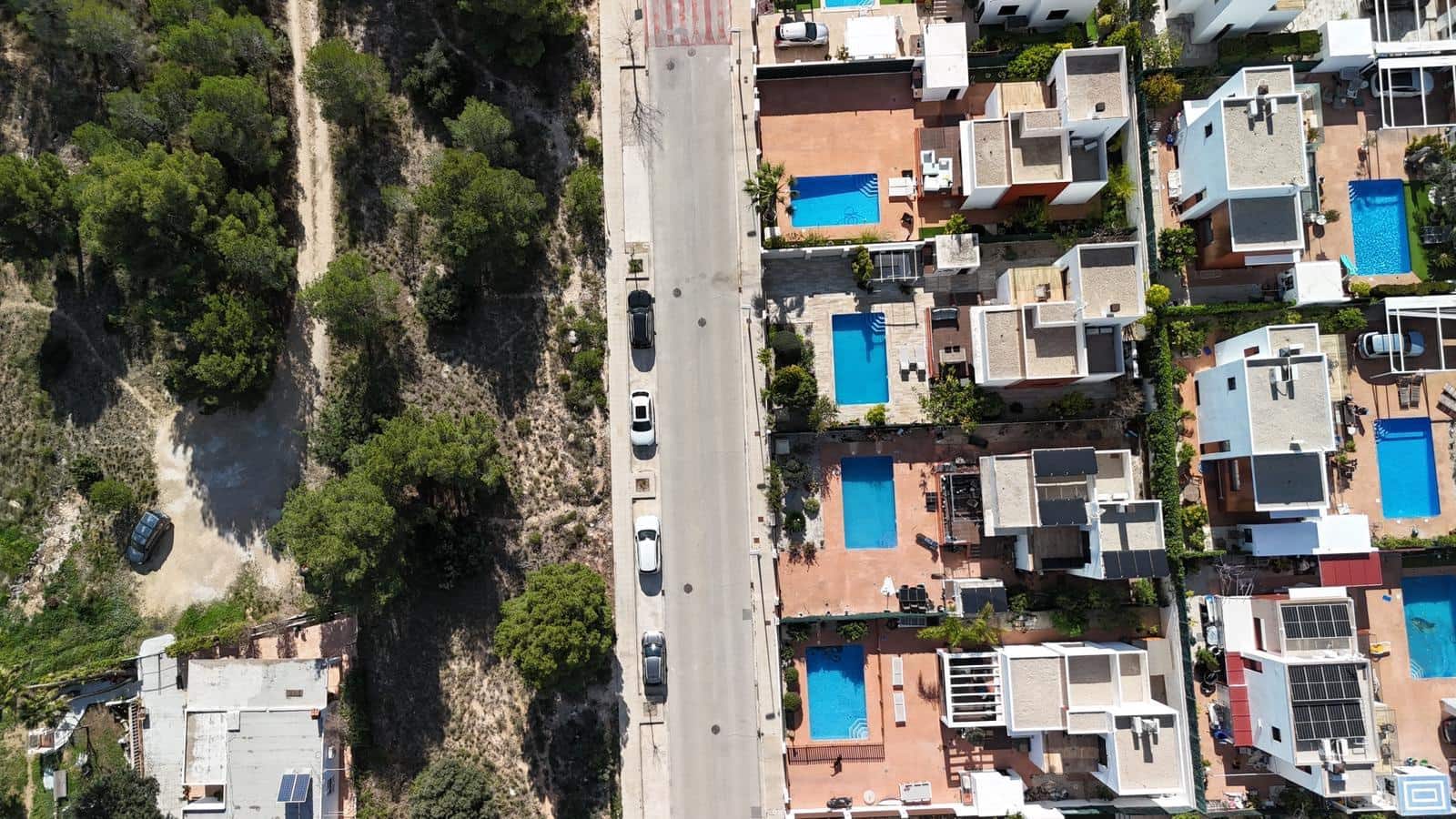 3 bedroom Villa for sale in Polop with pool - € 540,000 (Ref: 9619416)