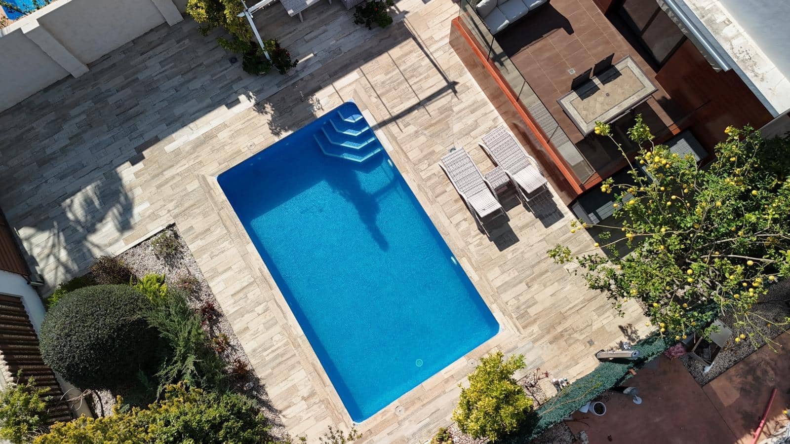 3 soveværelse Villa til salg i Polop med swimmingpool - € 540.000 (Ref: 9619416)