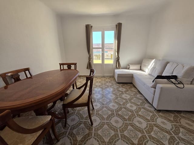 3 soveværelse Lejlighed til leje i Alicante by - € 800 (Ref: 9621814)