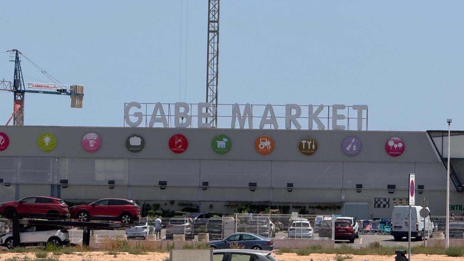 2 Zimmer Apartment zu vermieten in Gran Alacant mit Pool - 1.300 € (Ref: 9627685)