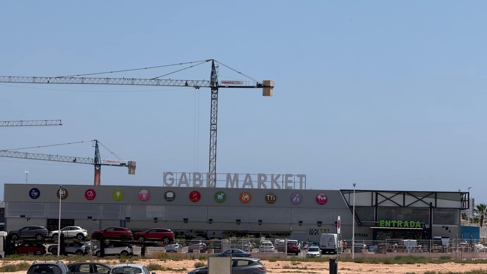 2 Zimmer Apartment zu vermieten in Gran Alacant mit Pool - 1.300 € (Ref: 9627685)