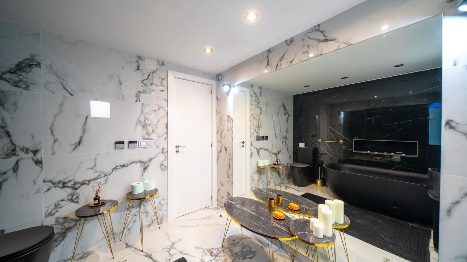 3 makuuhuone Asunto vuokrattavana paikassa Alicante kaupunki - 1 300 € (Ref: 9634409)