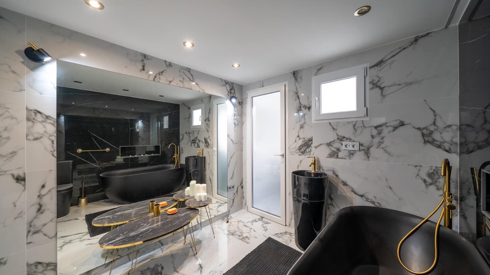 3 makuuhuone Asunto vuokrattavana paikassa Alicante kaupunki - 1 300 € (Ref: 9634409)