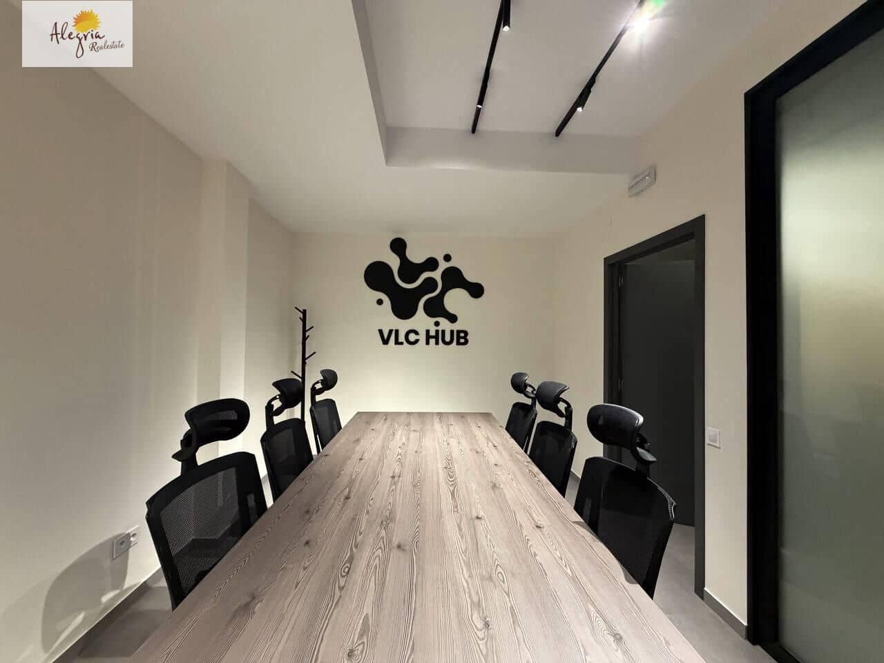 Office for sale in Valencia city - € 828,000 (Ref: 9645137)