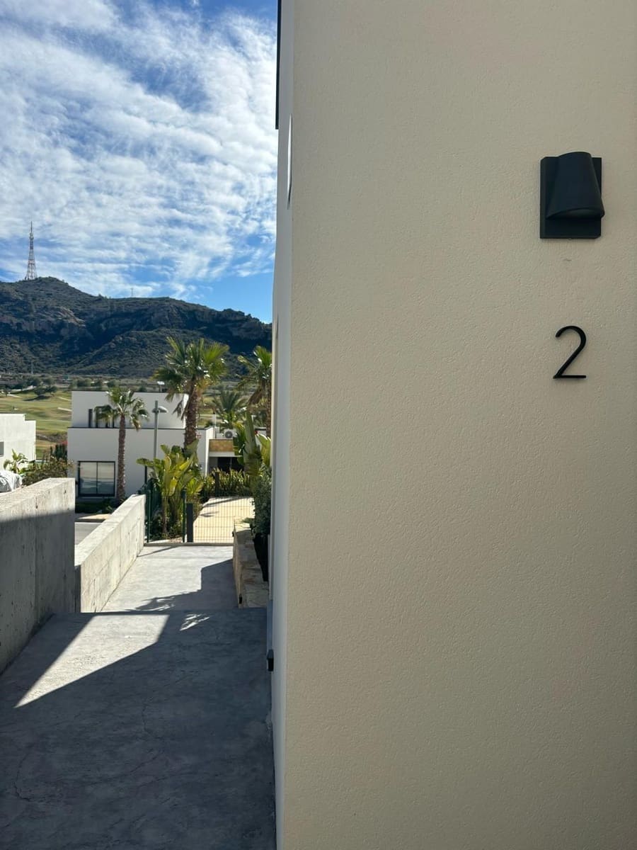 2 bedroom Terraced Villa for rent in Monforte del Cid with pool - € 1,300 (Ref: 9645138)