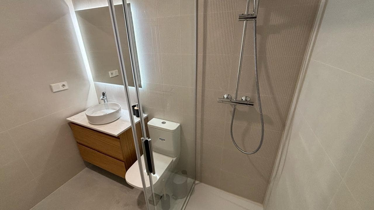 2 bedroom Terraced Villa for rent in Monforte del Cid with pool - € 1,300 (Ref: 9645138)