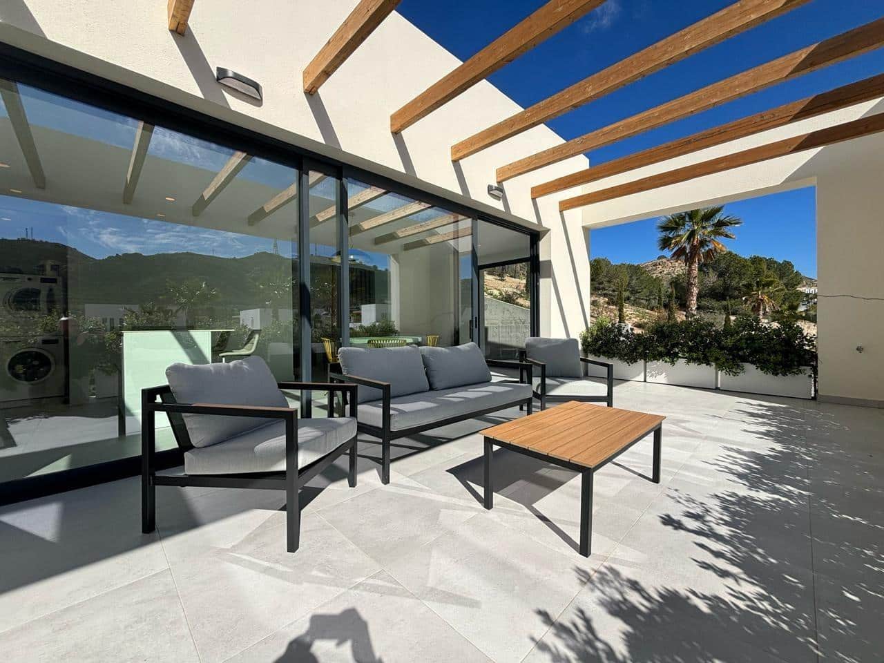 2 bedroom Terraced Villa for rent in Monforte del Cid with pool - € 1,300 (Ref: 9645138)