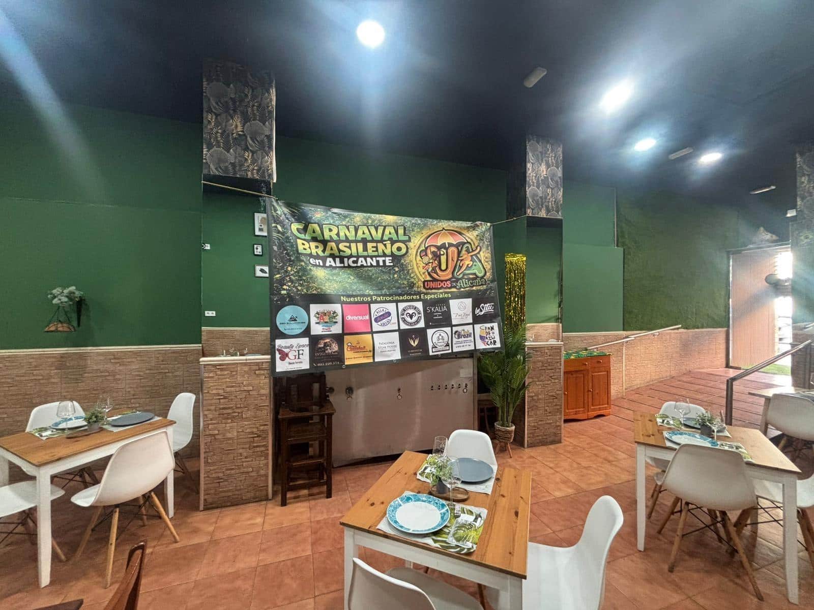 Bedrijf te koop in Alicante stad - € 149.000 (Ref: 9645140)