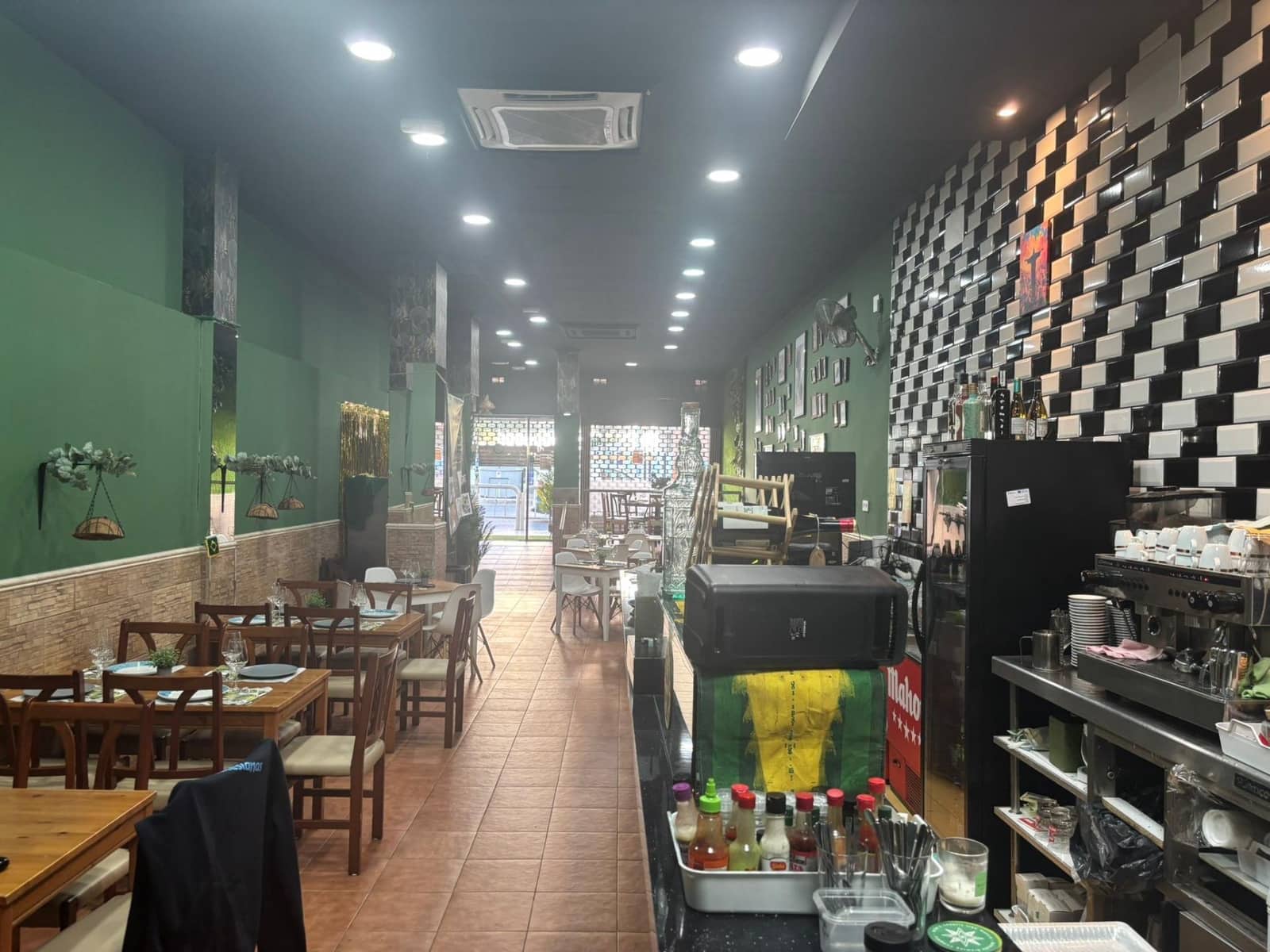 Bedrijf te koop in Alicante stad - € 149.000 (Ref: 9645140)