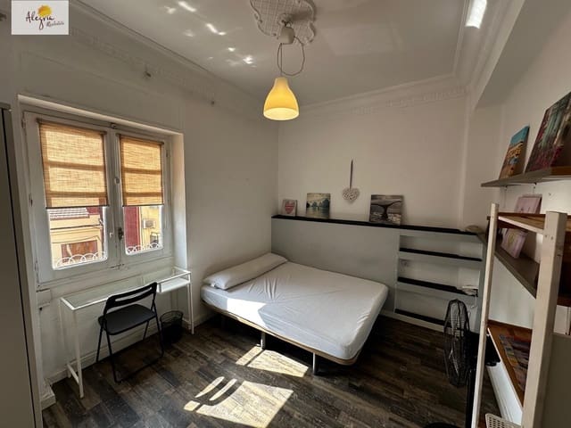 3 sovrum Lägenhet att hyra i Camins al Grau, Valencia stad - 1 300 € (Ref: 9648273)