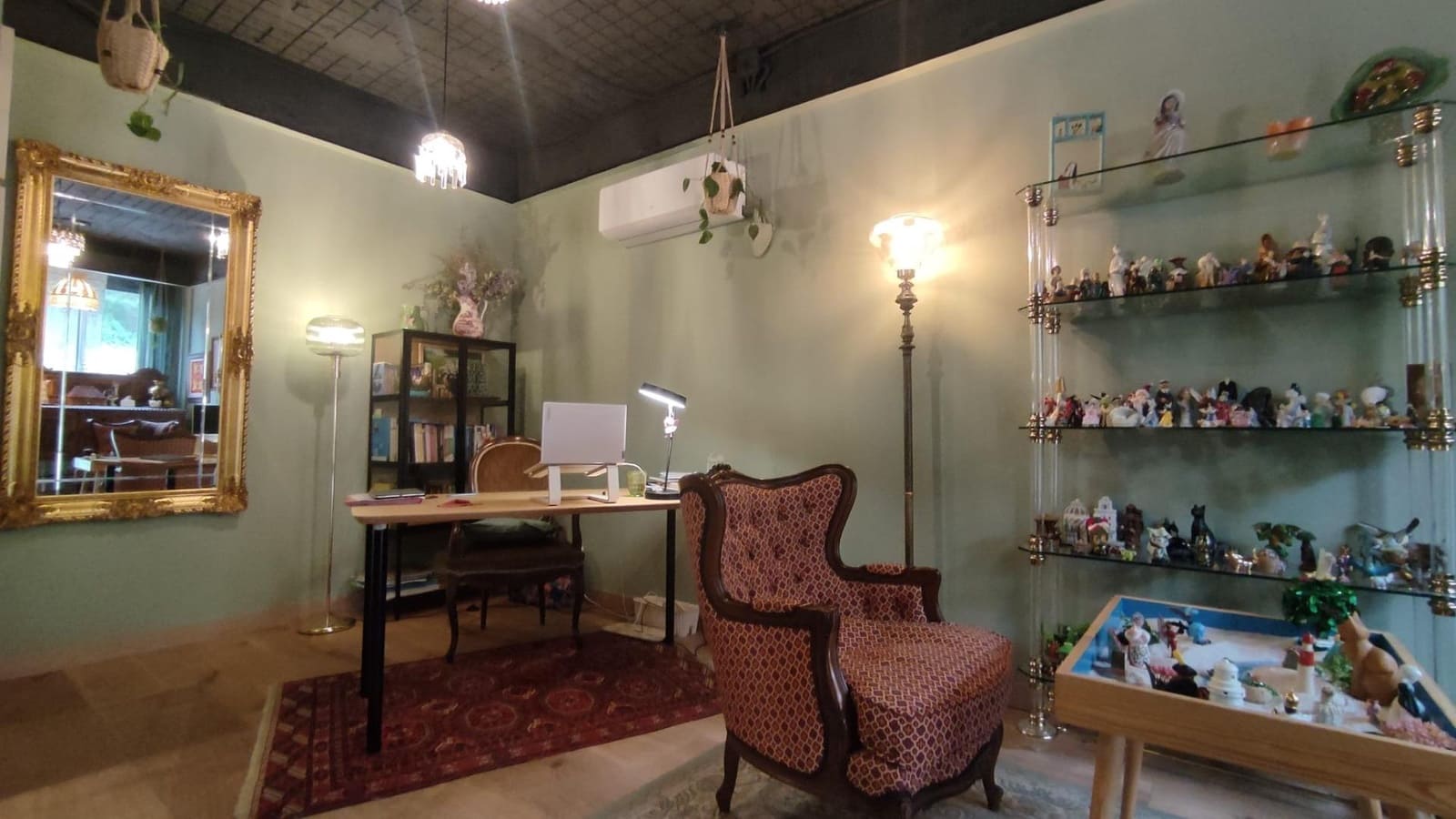 Commercial for sale in Alicante / Alacant city - € 95,000 (Ref: 9648274)