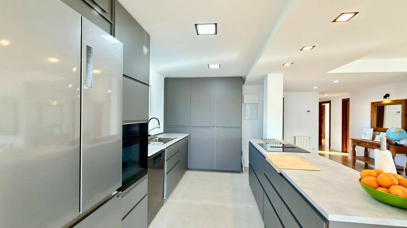 3 bedroom Villa for sale in Playa de Muchavista with pool - € 975,000 (Ref: 9652113)