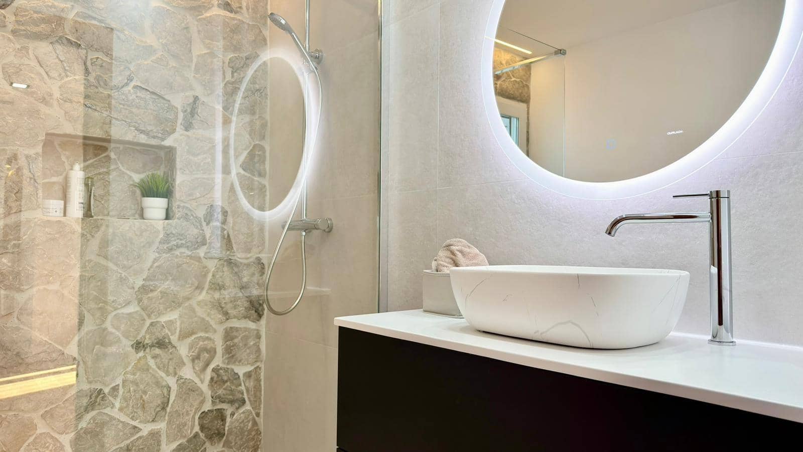 3 bedroom Villa for sale in Playa de Muchavista with pool - € 975,000 (Ref: 9652113)