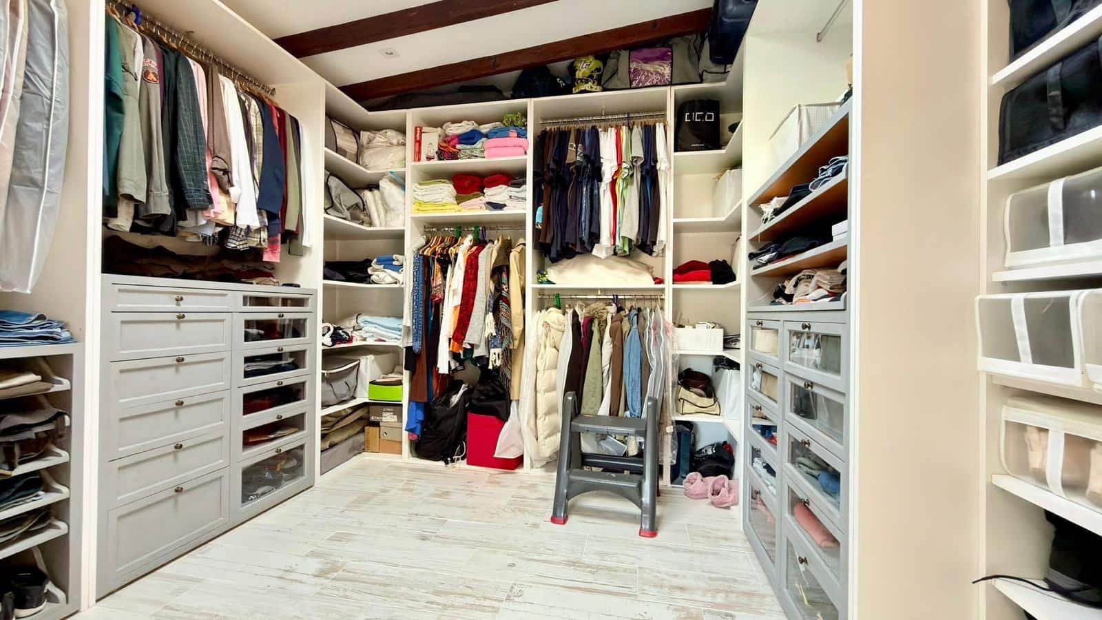 3 bedroom Villa for sale in Playa de Muchavista with pool - € 975,000 (Ref: 9652113)